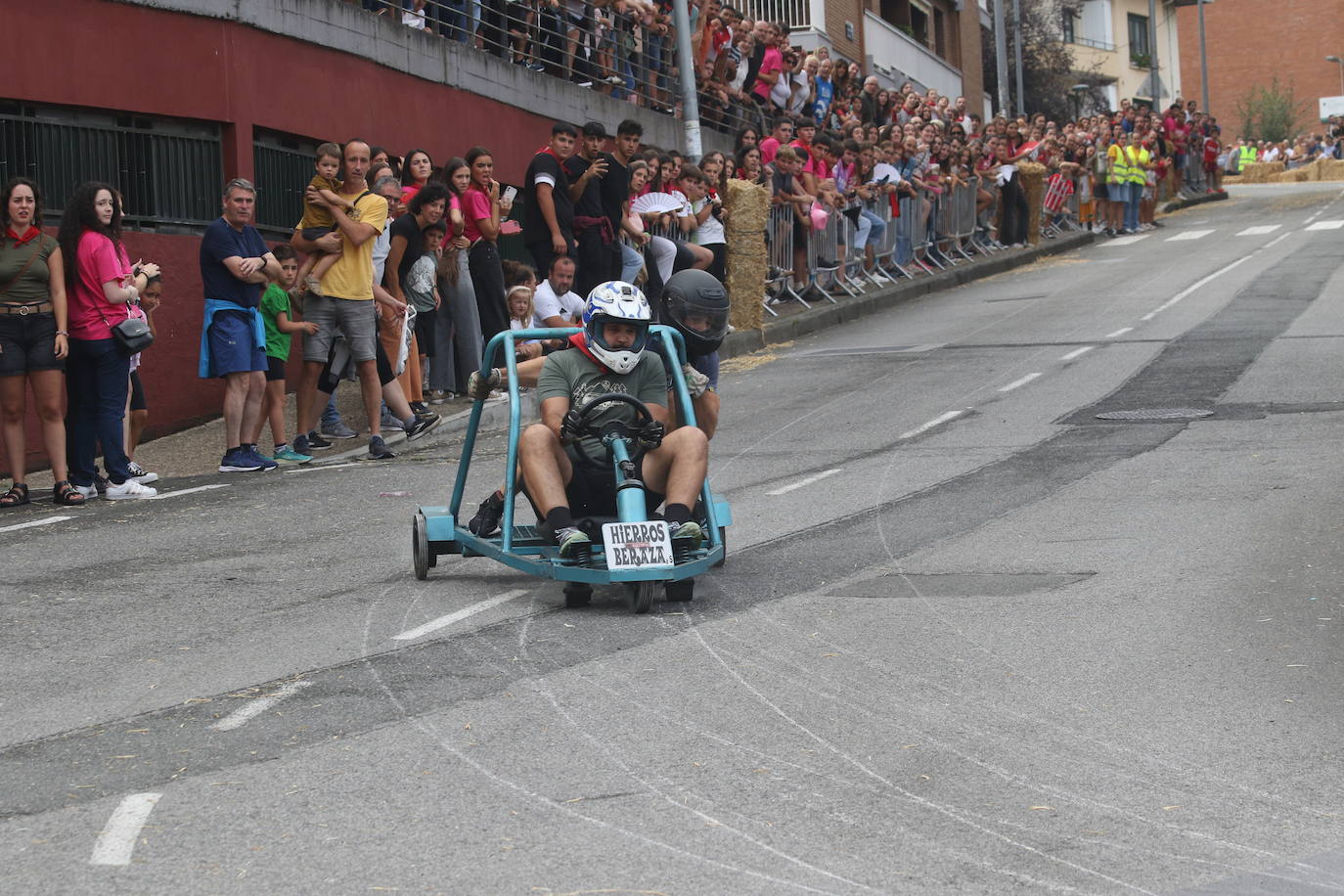 Las mejores imágenes del Día de la Adolescencia y la Juventud de las fiestas de San Bartolomé