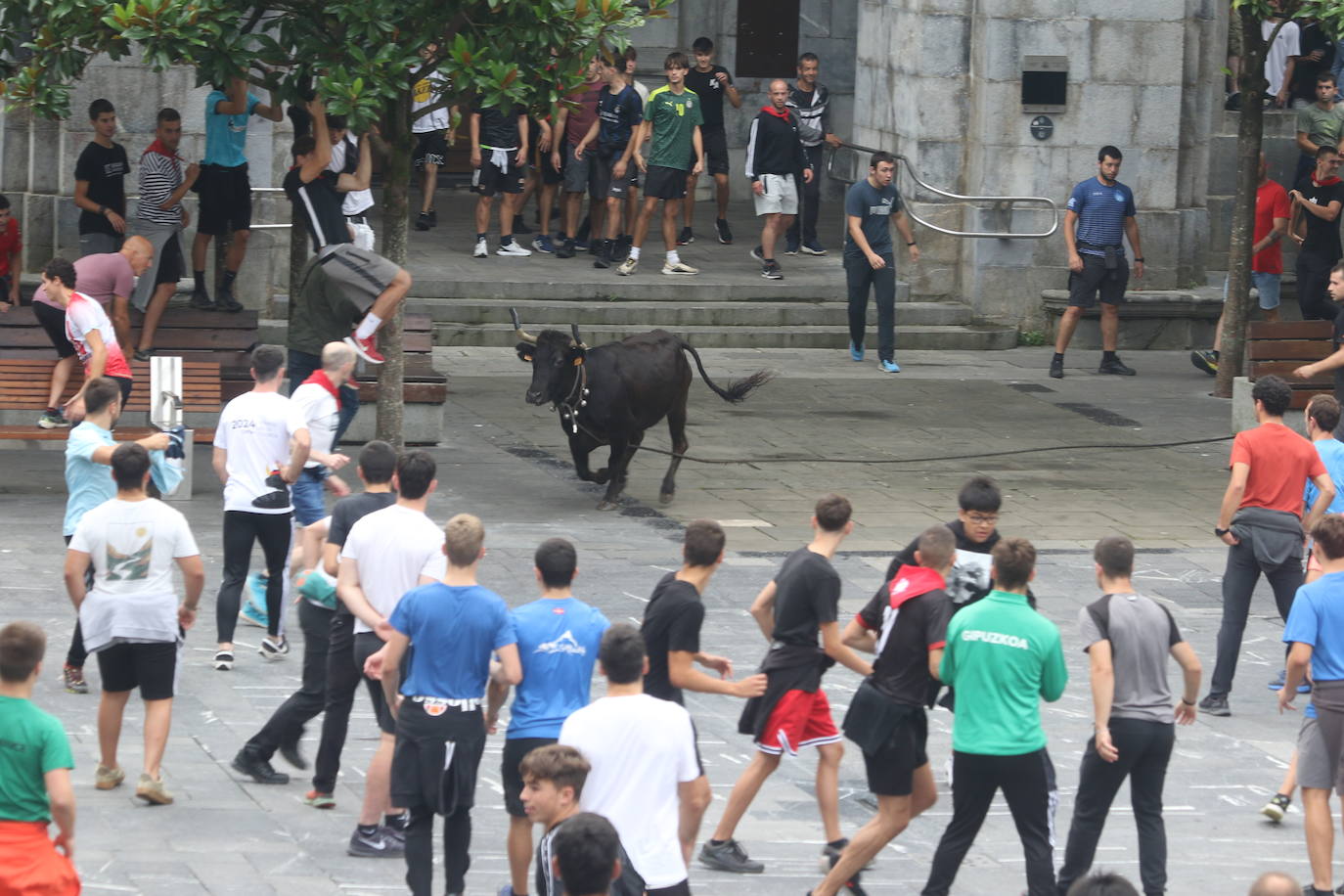 Las mejores imágenes del Día de la Adolescencia y la Juventud de las fiestas de San Bartolomé