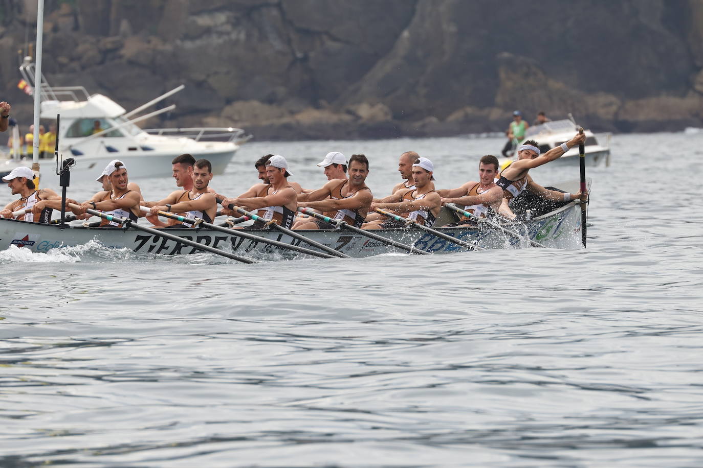 Las mejores imágenes de la regata masculina