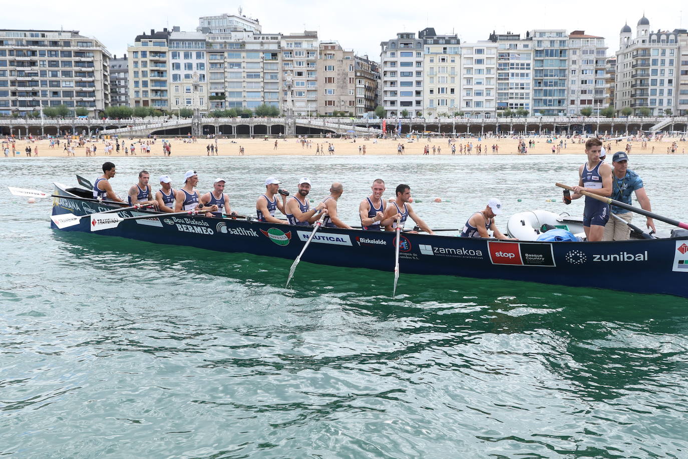 Las mejores imágenes de la regata masculina