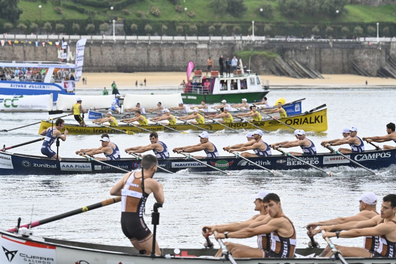 Urdaibai impone su ley en la Bandera de La Concha