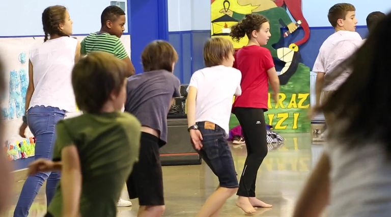 Kultura eskolak Gipuzkoako ikastetxeetako jarduera artistiko-kulturalak diruz lagunduko ditu