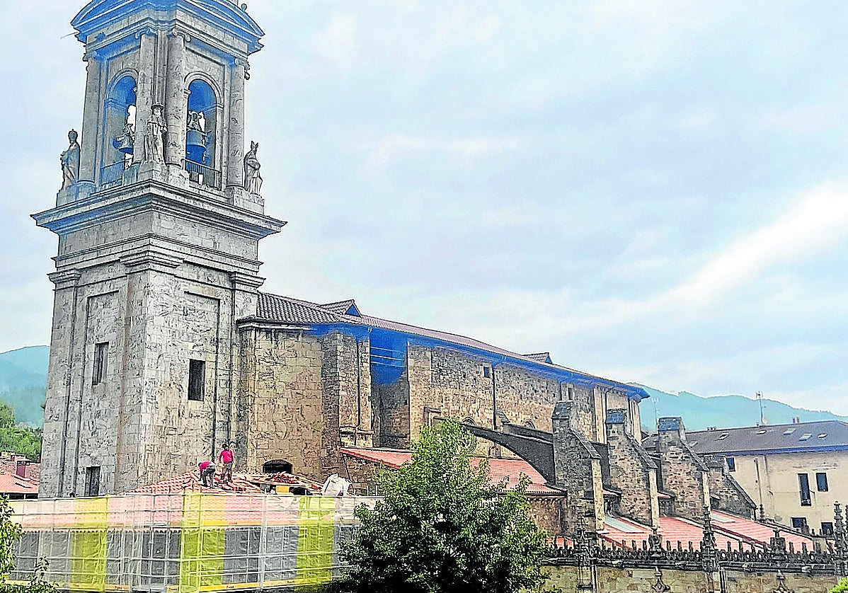 José Antonio, Horacio y Kontxi tras presentarse la cuestación.