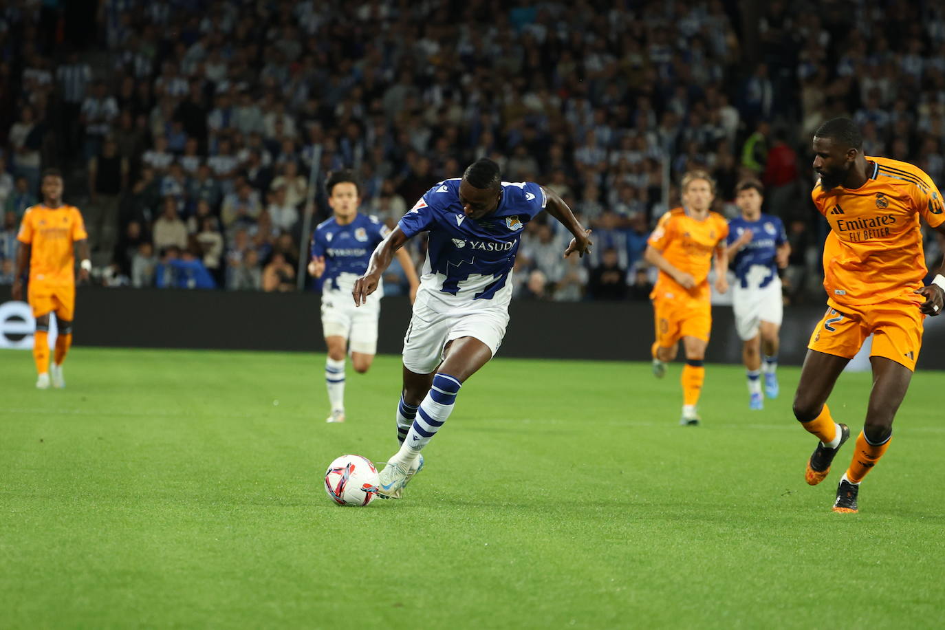 Las mejores imágenes del Real Sociedad - Real Madrid