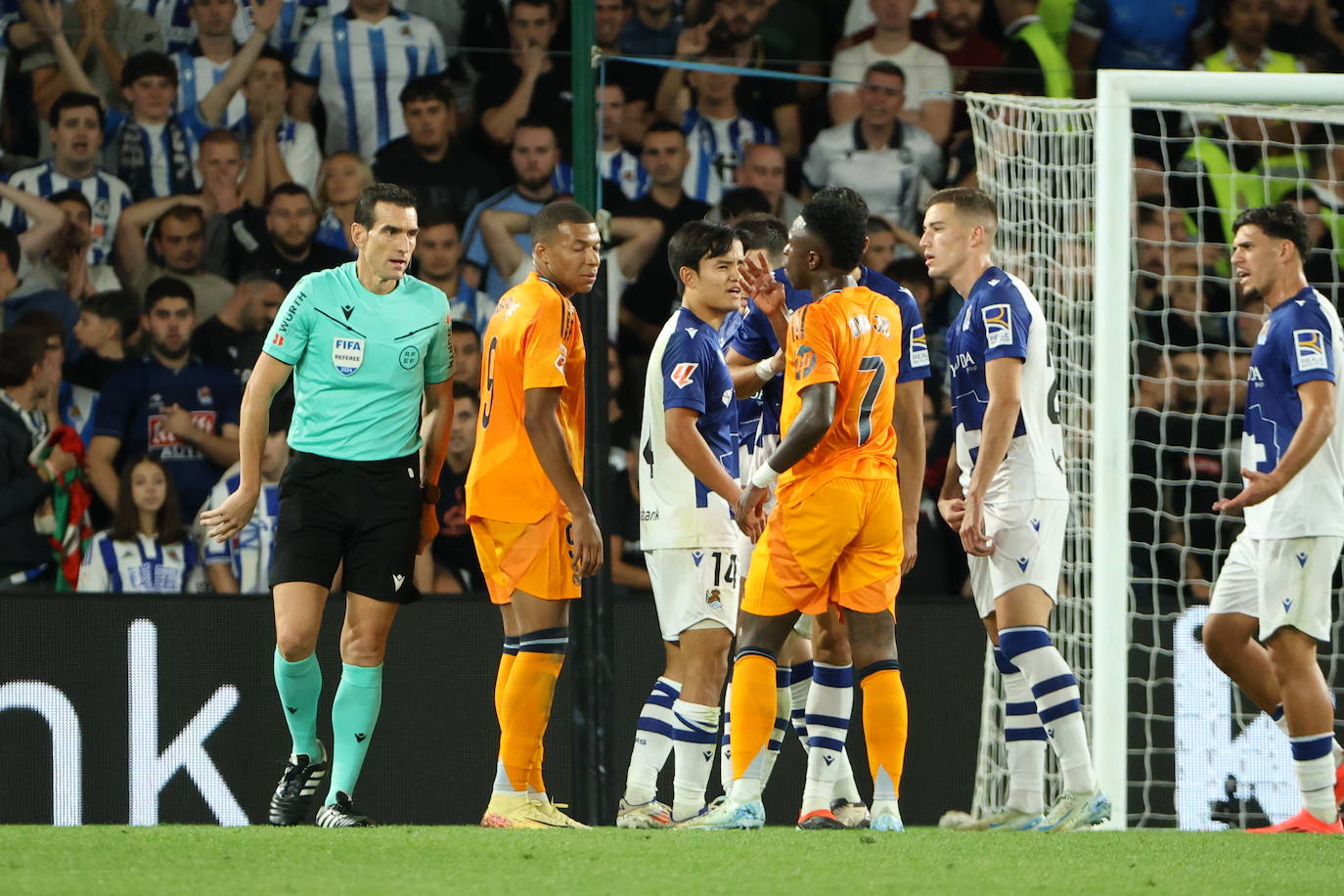 Las mejores imágenes del Real Sociedad - Real Madrid