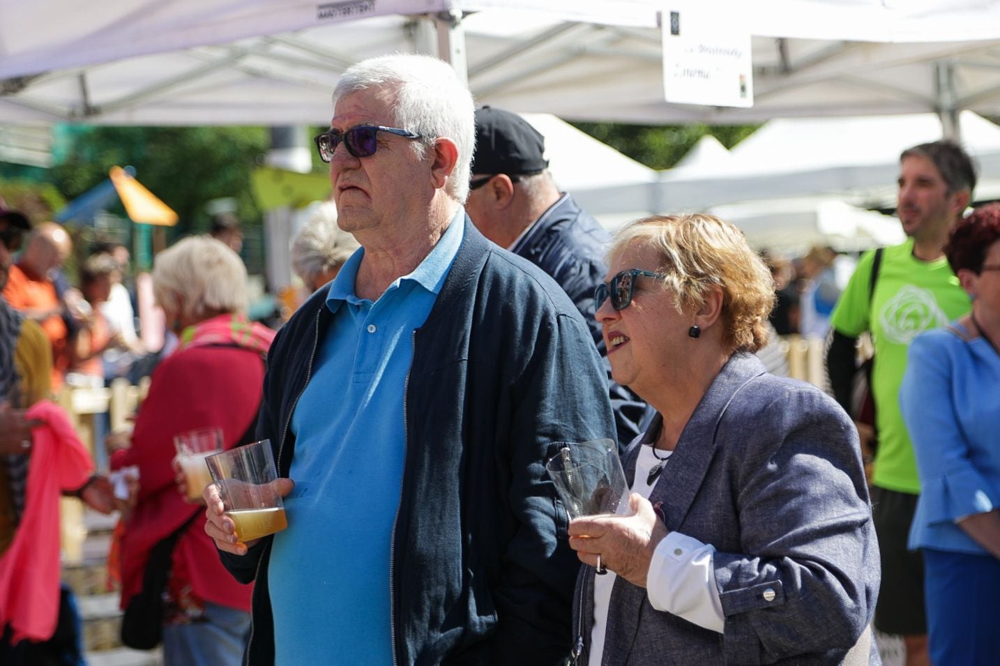 Buen ambiente en la fiesta gastronómica solidaria de Zaporeak