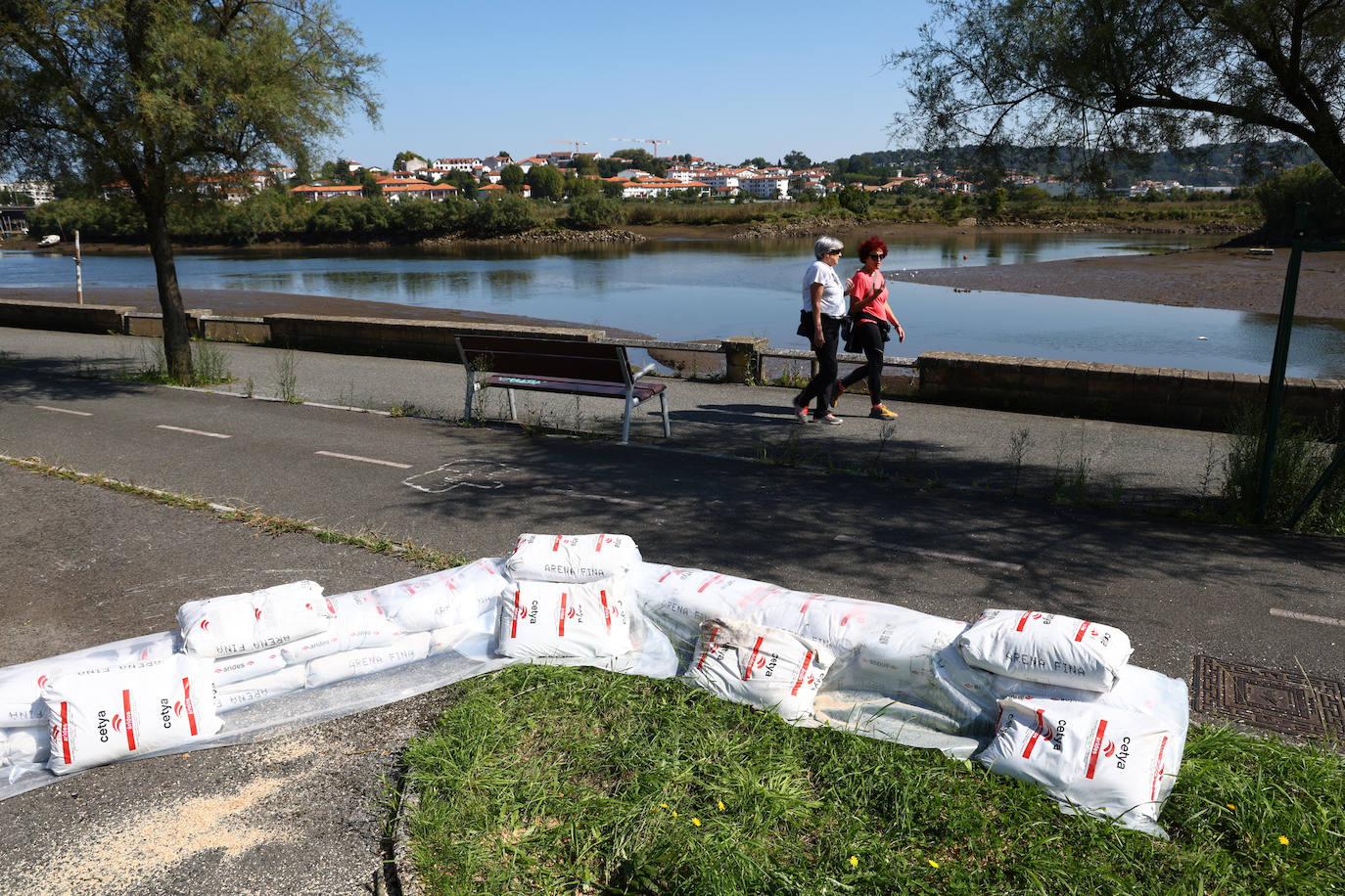 Gipuzkoa se blinda ante las mareas vivas