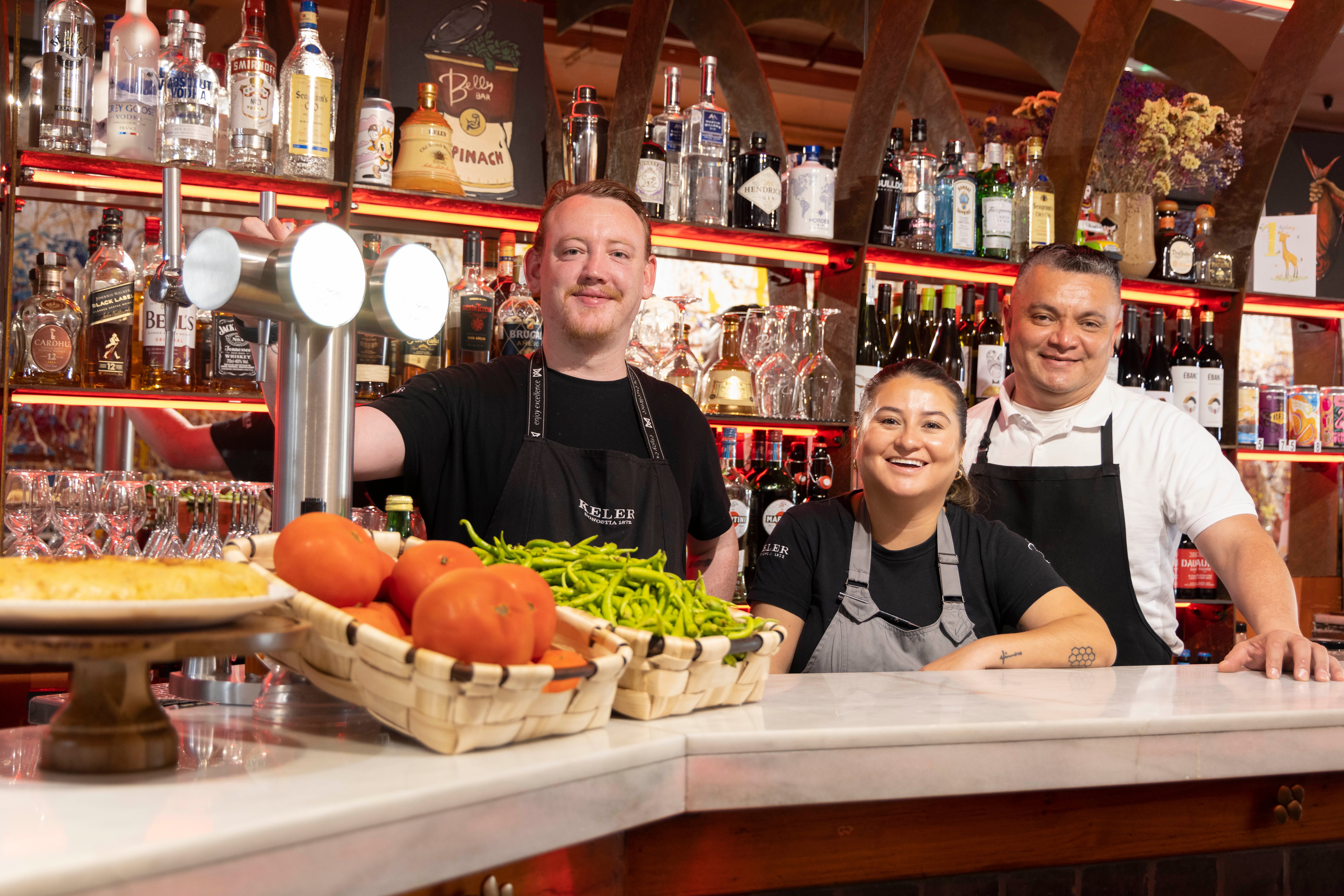 Lancelot Bell Crafer, Sara Carolina Quinchia y Carlos Morales.