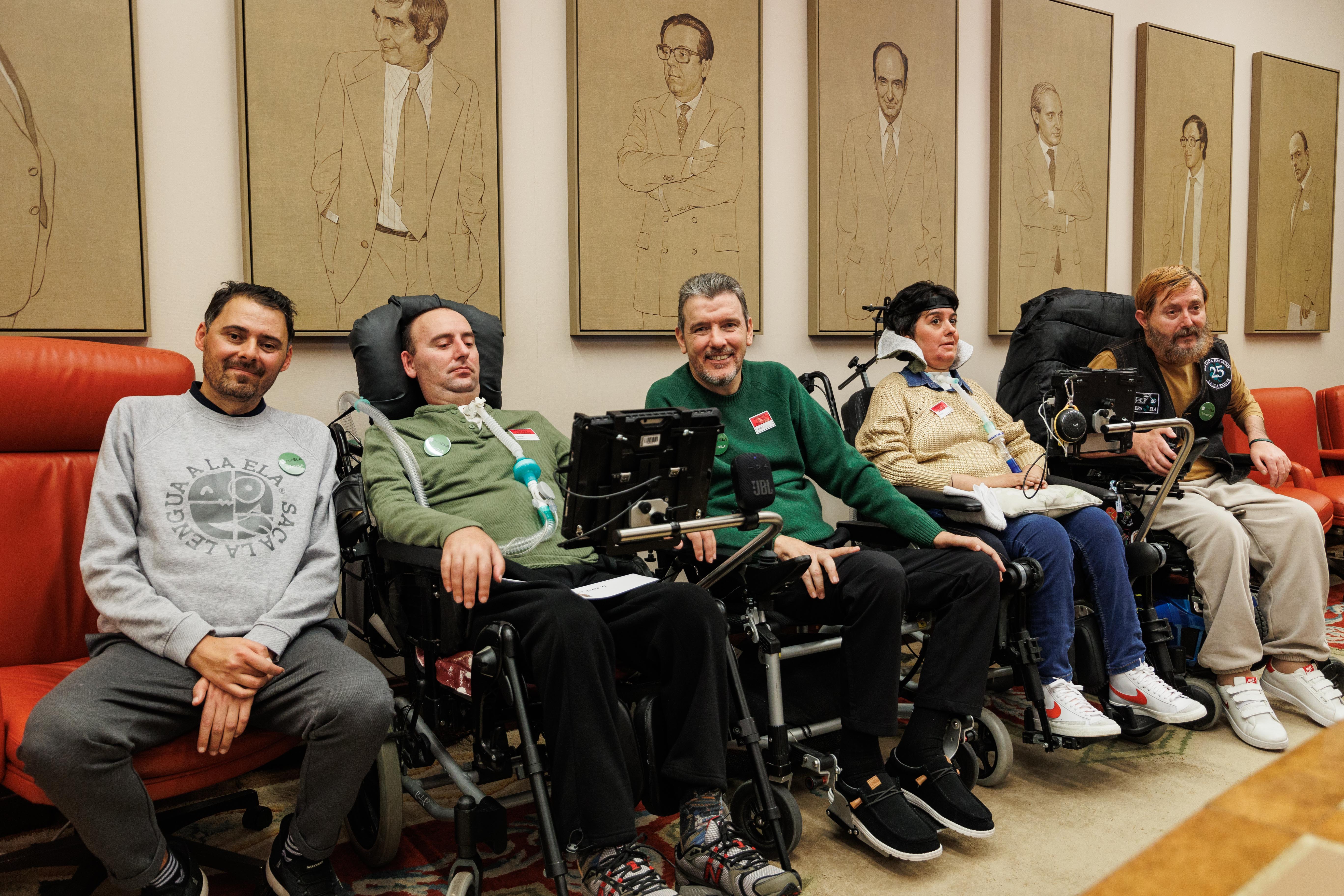 Pacientes de ELA, entre ellos Juan Carlos Unzué, pidieron en el Congreso en febrero la aprobación de la ley.