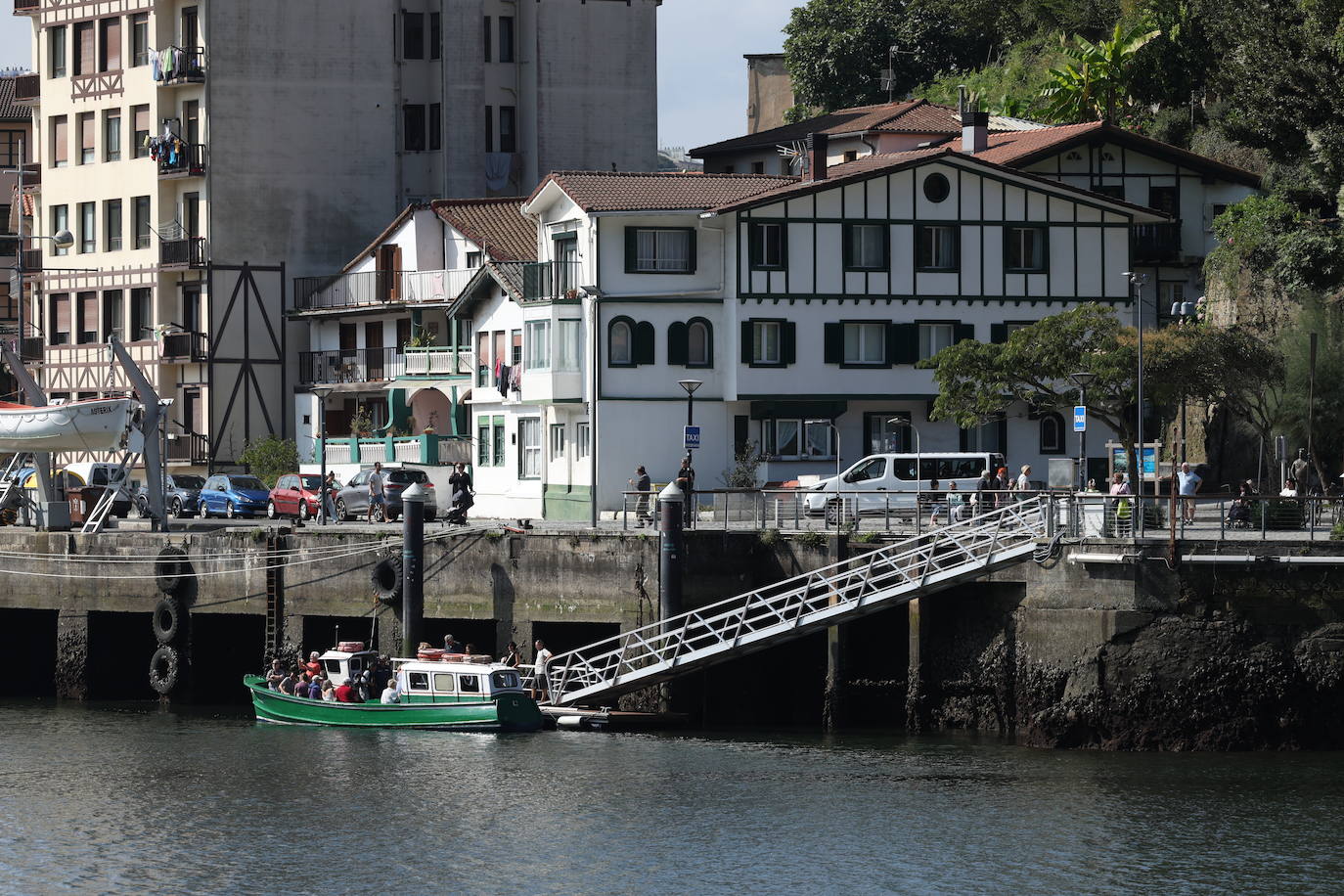 Las espectaculares imágenes de las mareas vivas en Gipuzkoa