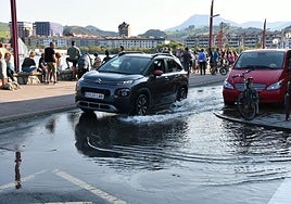 Al aviso amarillo por mareas vivas se le suma otro por fuertes precipitaciones que empañará el fin de semana