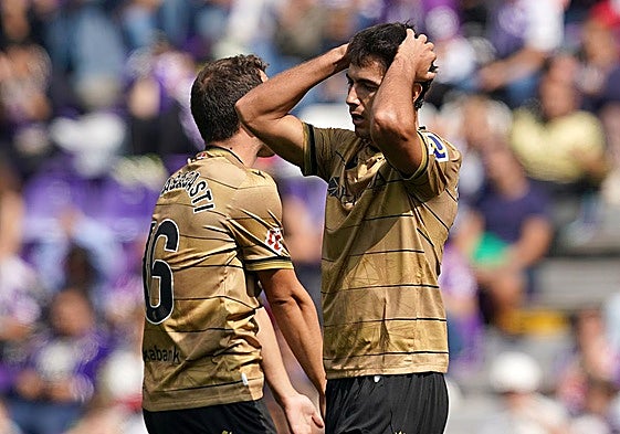 Zubimendi y Oalasagasti lamentan una ocasión fallida más