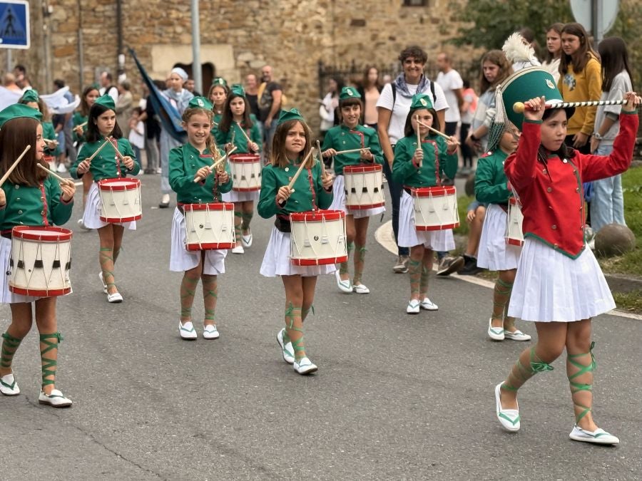 Oñati da la bienvenida a los txantxikis