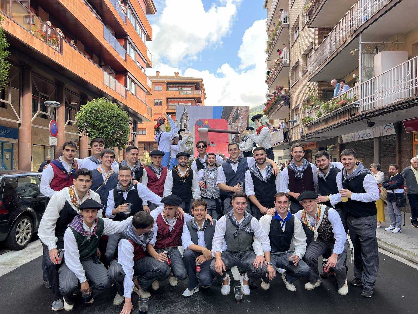 Desfile de carrozas en Urretxu