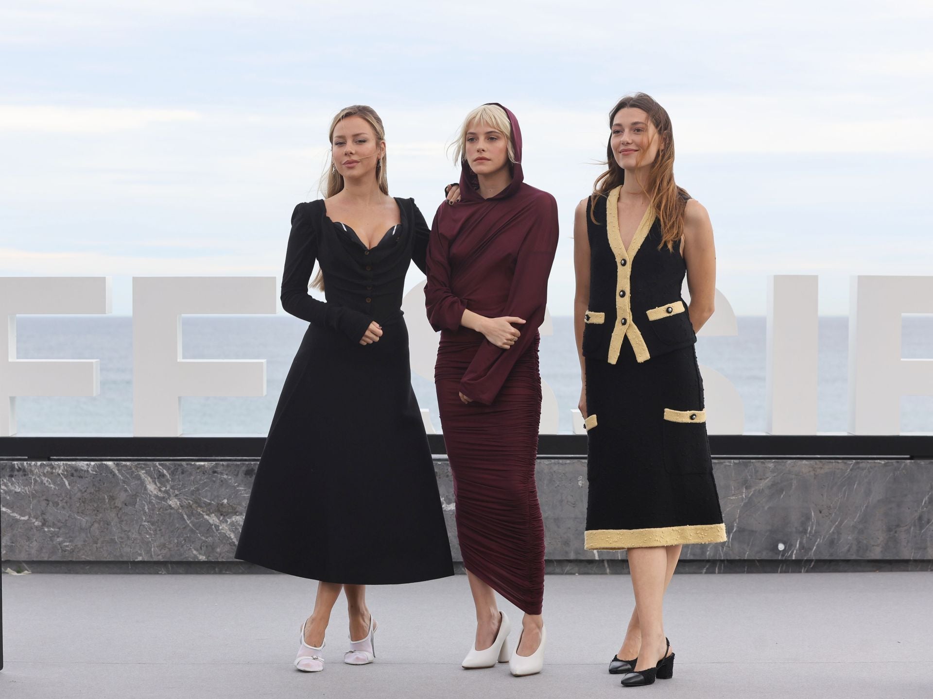 El look oscuro de Ester Expósito para presentar &#039;El Llanto&#039; en San Sebastián