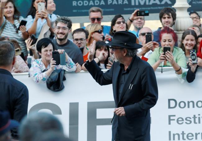 Galería de fotos de la llegada de Bellucci y Burton a Donostia