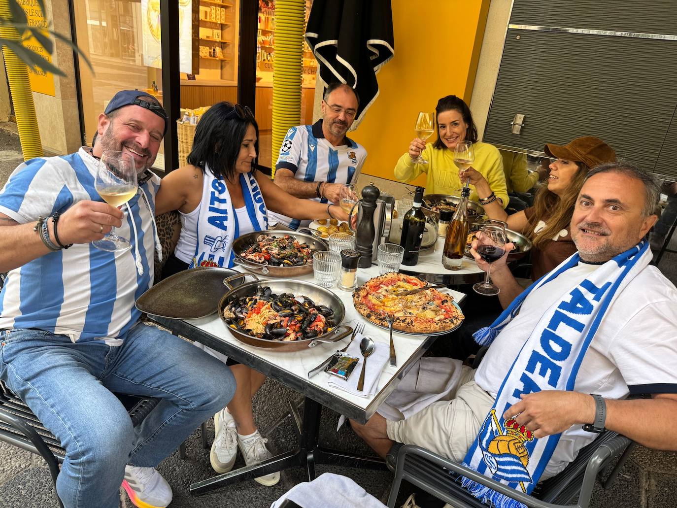 Pinceladas txuri-urdin en la Costa Azul