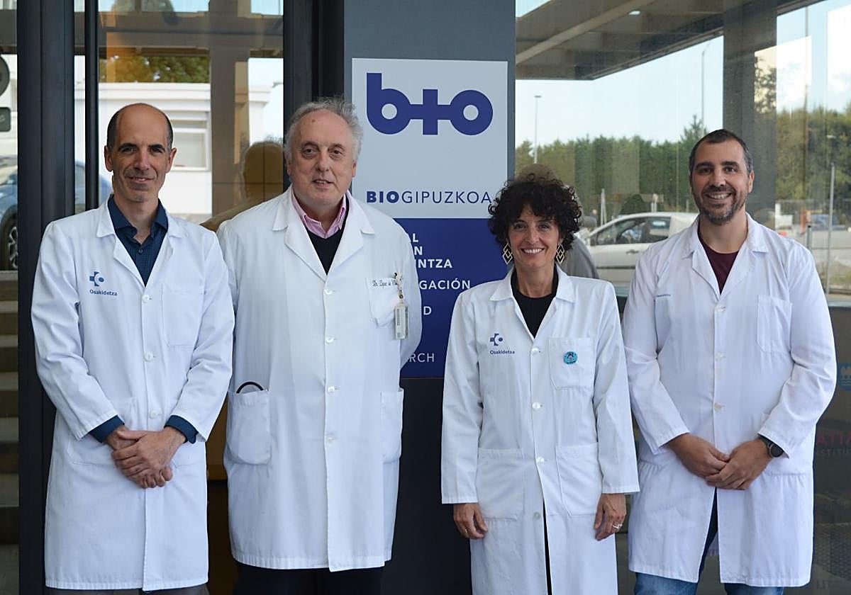 Los doctores de Biogipuzkoa que han llevado a cabo el estudio sobre el ELA.