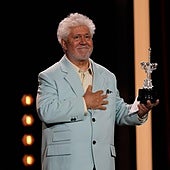 Pedro Almodóvar: «El premio cierra un círculo, pero abre otro; seguiré haciendo cine»