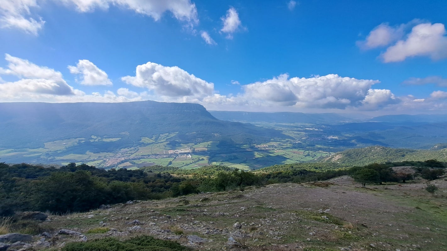 Ruta a la cima de Artxueta