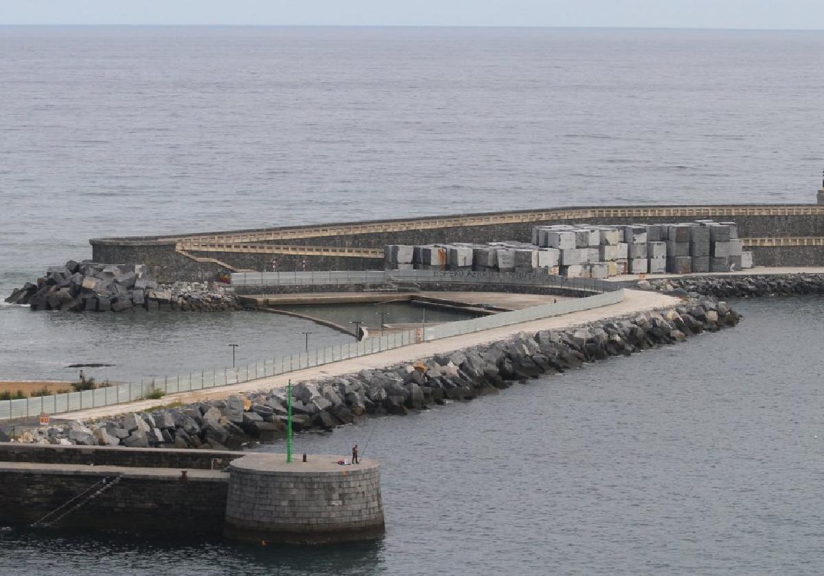 El Ayuntamiento anuncia el inicio de un proceso participativo sobre el futuro del puerto y su entorno