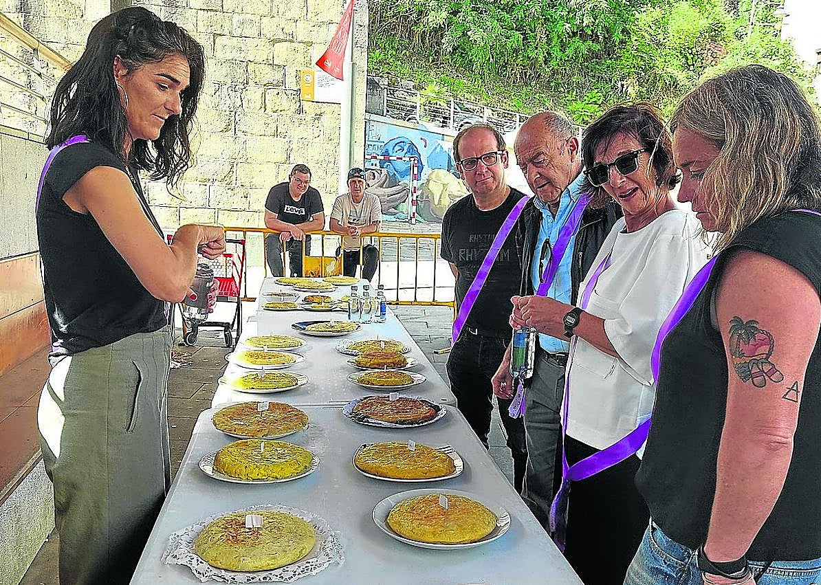 Imagen secundaria 1 - Una animación de gigantes para unas fiestas &#039;txikis&#039;
