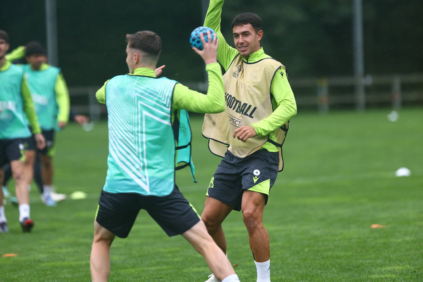 Balonmano para ensayar el estreno europeo en casa