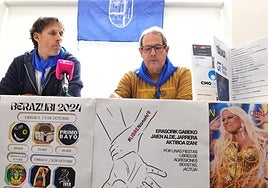 Kaiet Vidaurre y Agustín Artola, ayer, durante la presentación del programa de Berazubi.