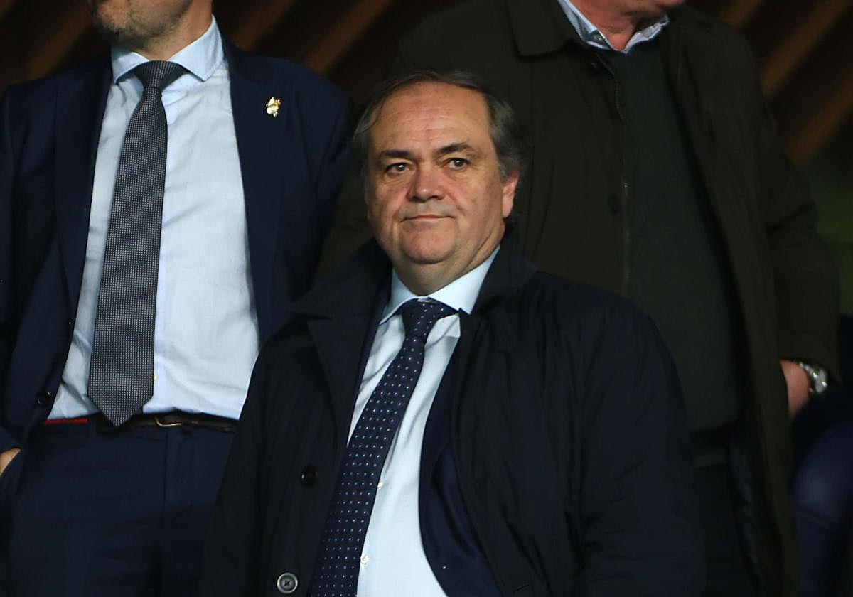 Jokin Aperribay, en el palco del Real Arena