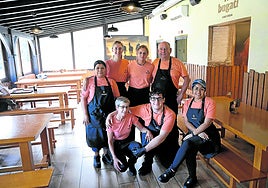 Te plantas ante el mostrador, eliges, y si tienes dudas, te socorren con sonrisa de oreja a oreja, cosa muy de agradecer en estos tiempos de trastos a la cabeza.