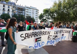 Una imagen de la concentración que ha tenido lugar este mediodía en el Boulevard.