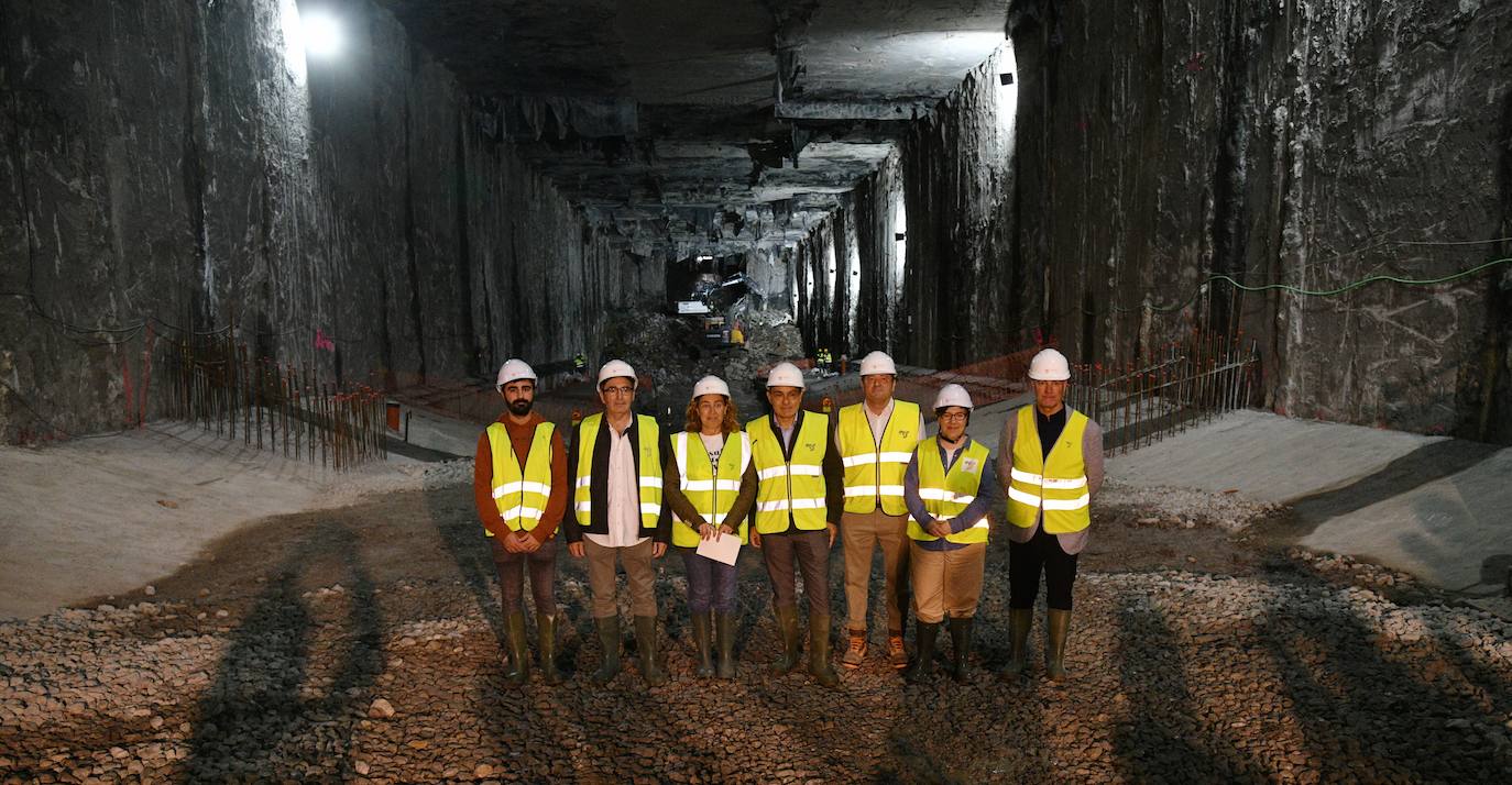 Así es la excavación del hueco que albergará la estación subterránea del Topo en Pasaia