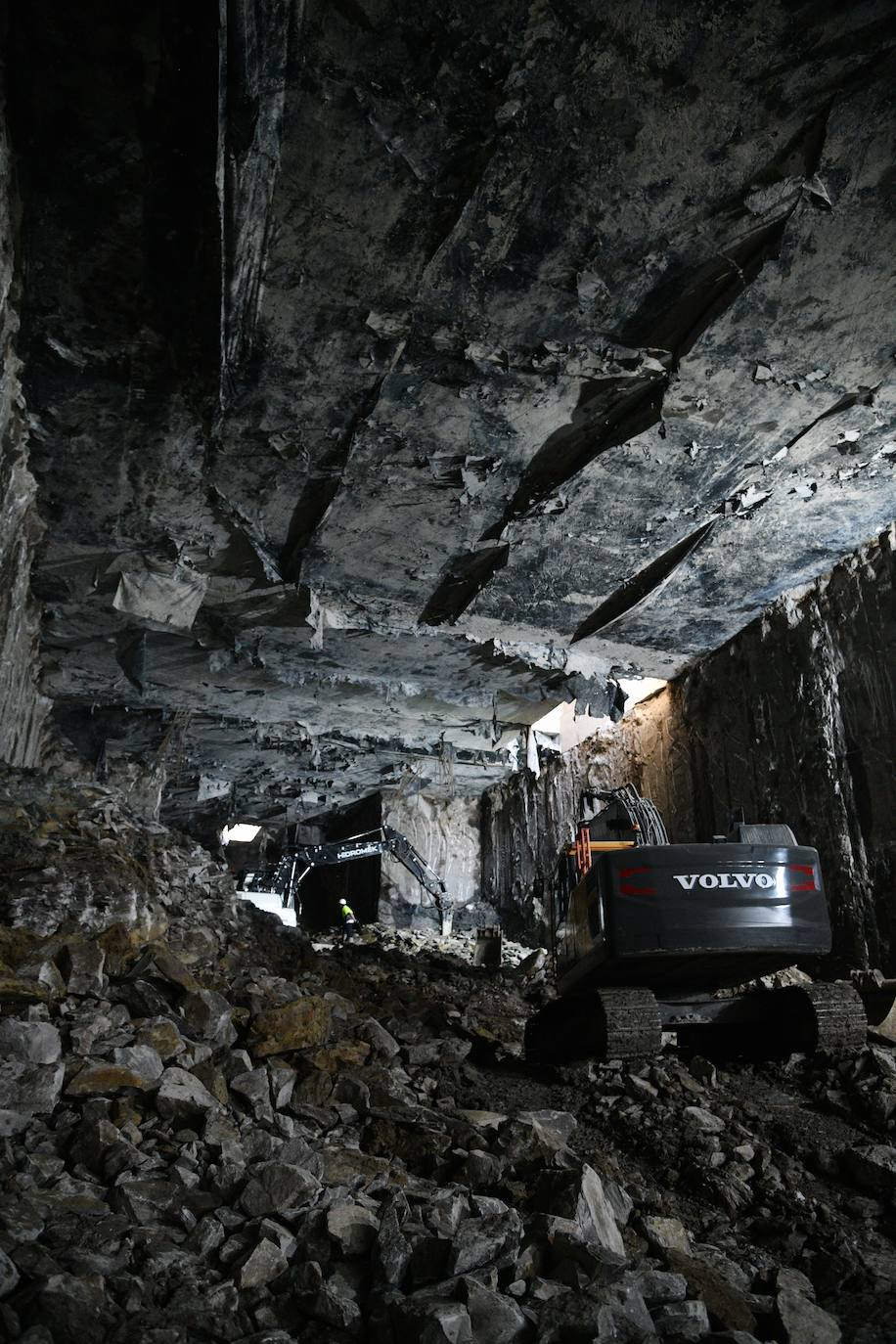 Así es la excavación del hueco que albergará la estación subterránea del Topo en Pasaia