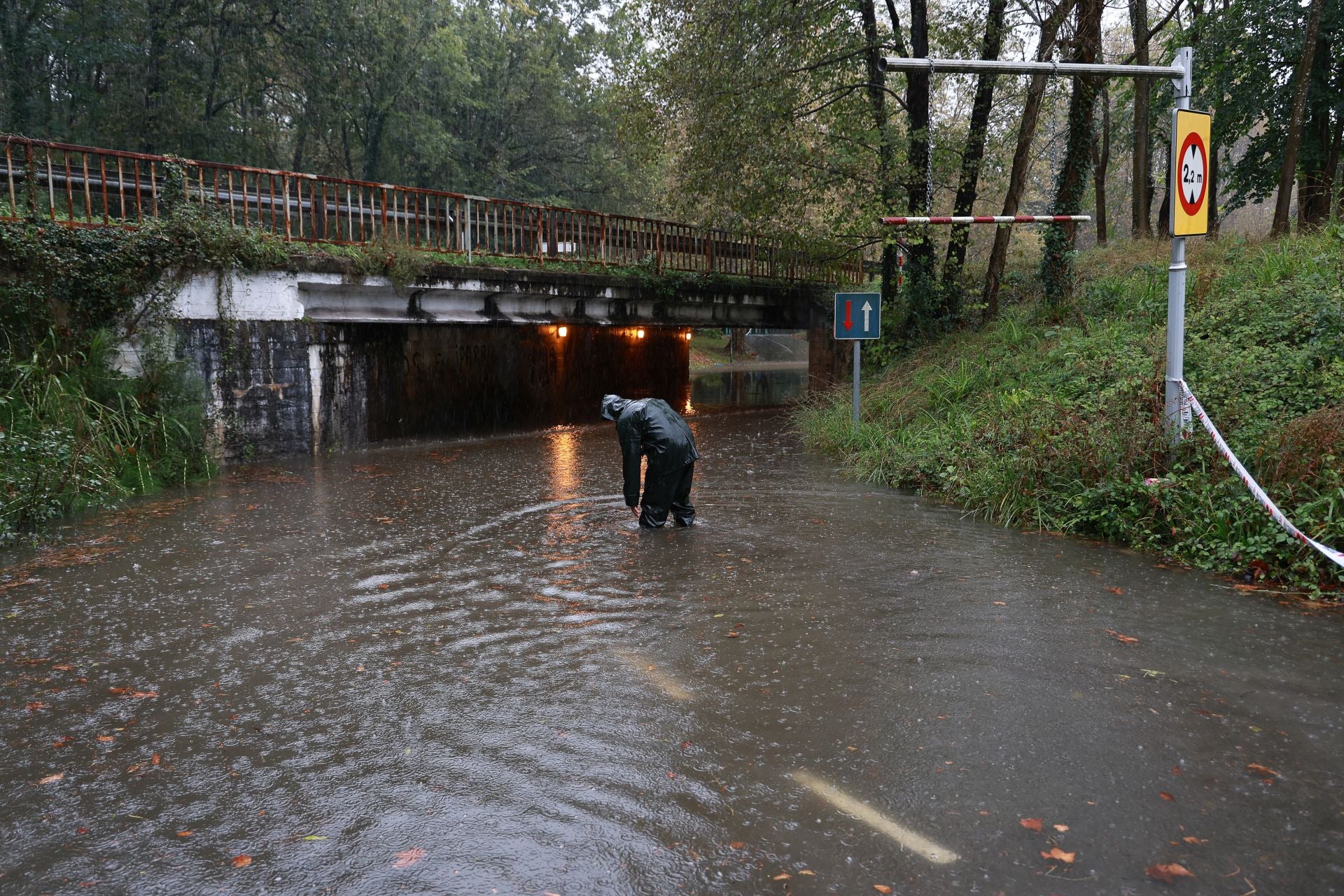 La lluvia hace estragos en el Bidasoa