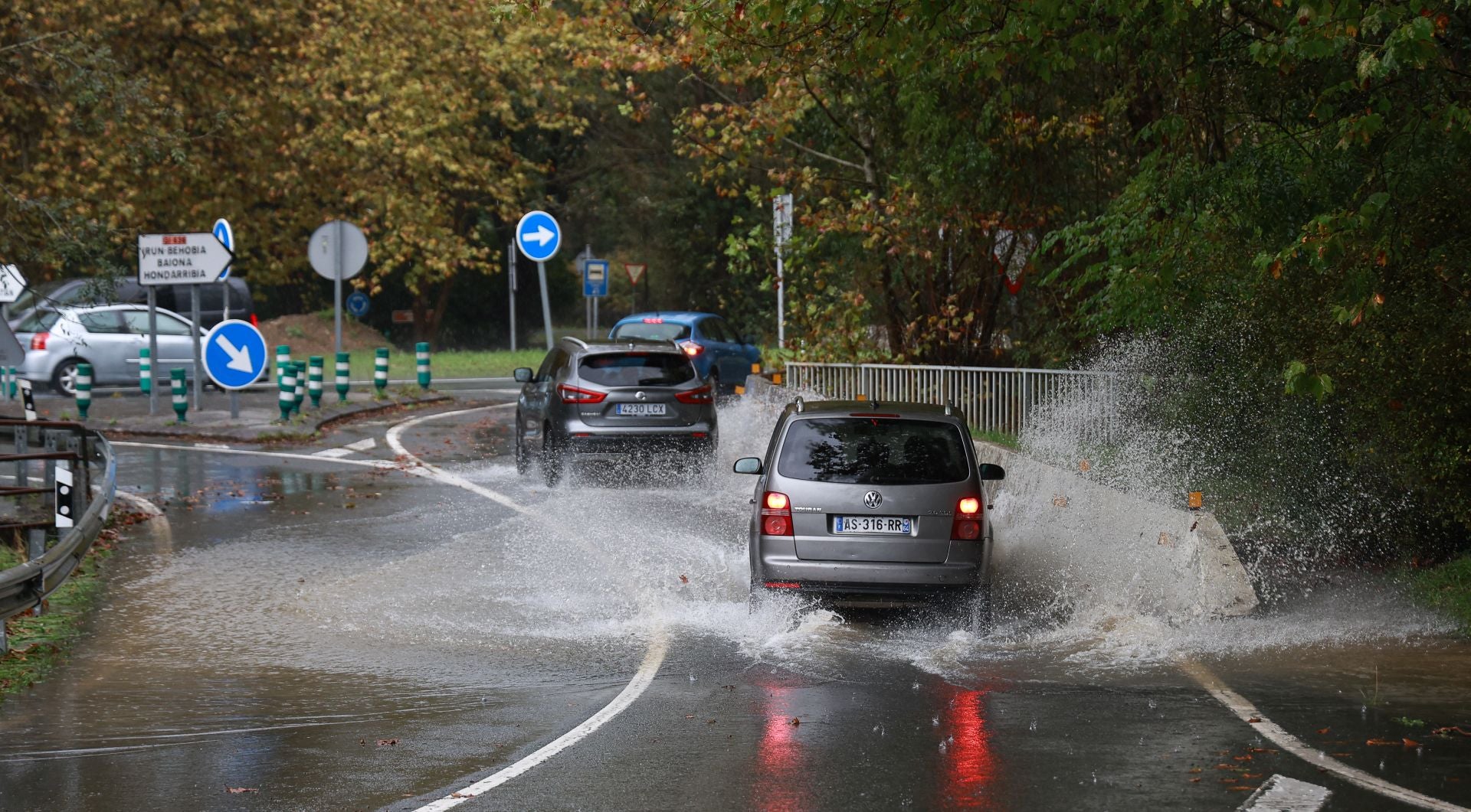 La lluvia hace estragos en el Bidasoa