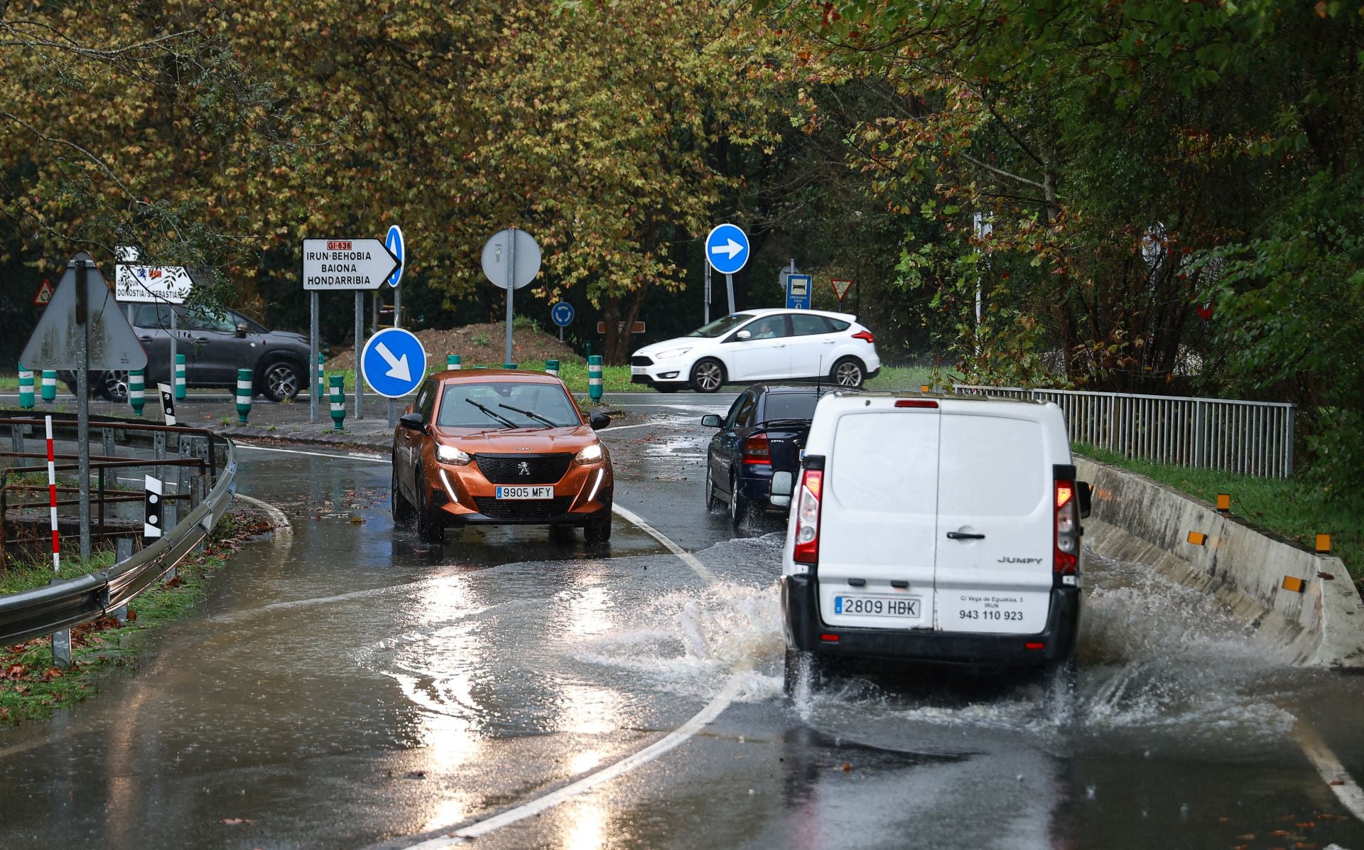 La lluvia hace estragos en el Bidasoa