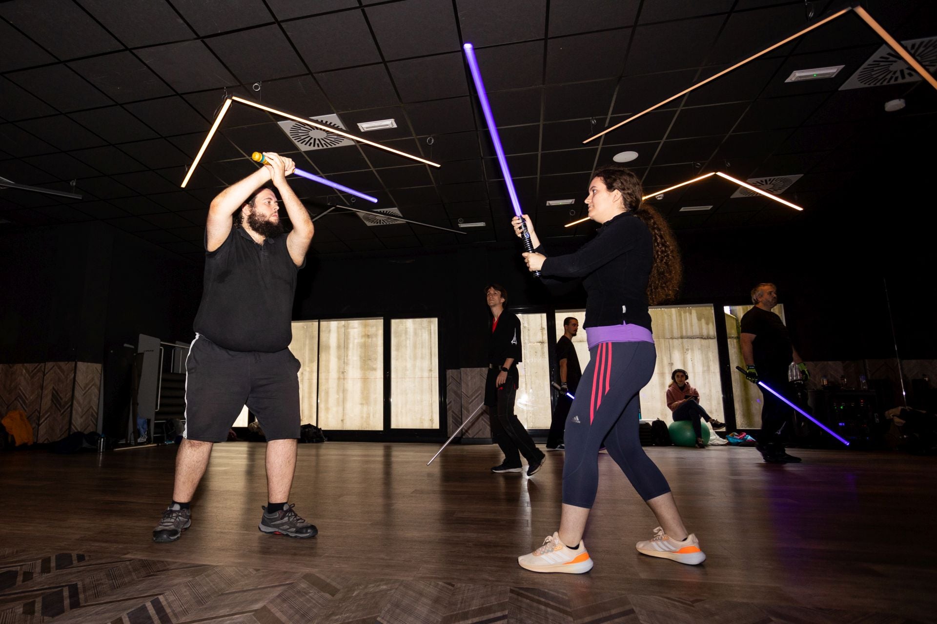 La lucha de espadas láser, en imágenes