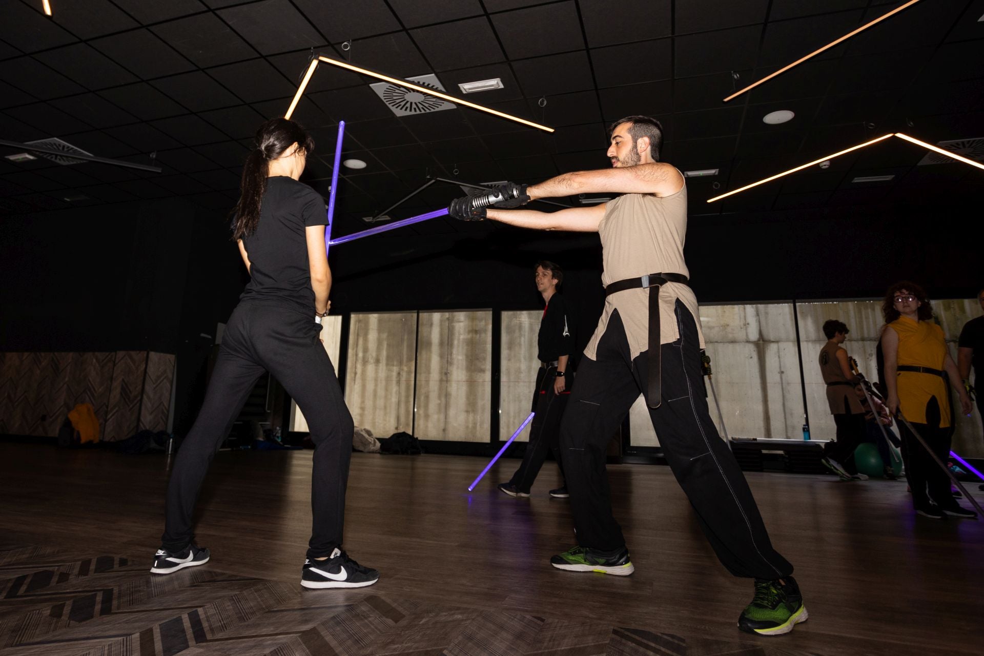 La lucha de espadas láser, en imágenes