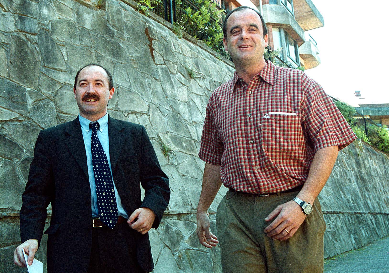 Joseba Egibar con Juan María Juaristi, 'Zeler', que fue presidente del GBB de 2000 a 2004. Muy afines durante años, al final se divorciaron políticamente. 