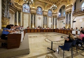 El Salón de Plenos del Ayuntamiento, en una imagen de archivo, acogió el 30 de septiembre una reunión para explicar cómo iba a desarrollarse el proceso de participación que arrancó al día siguiente.