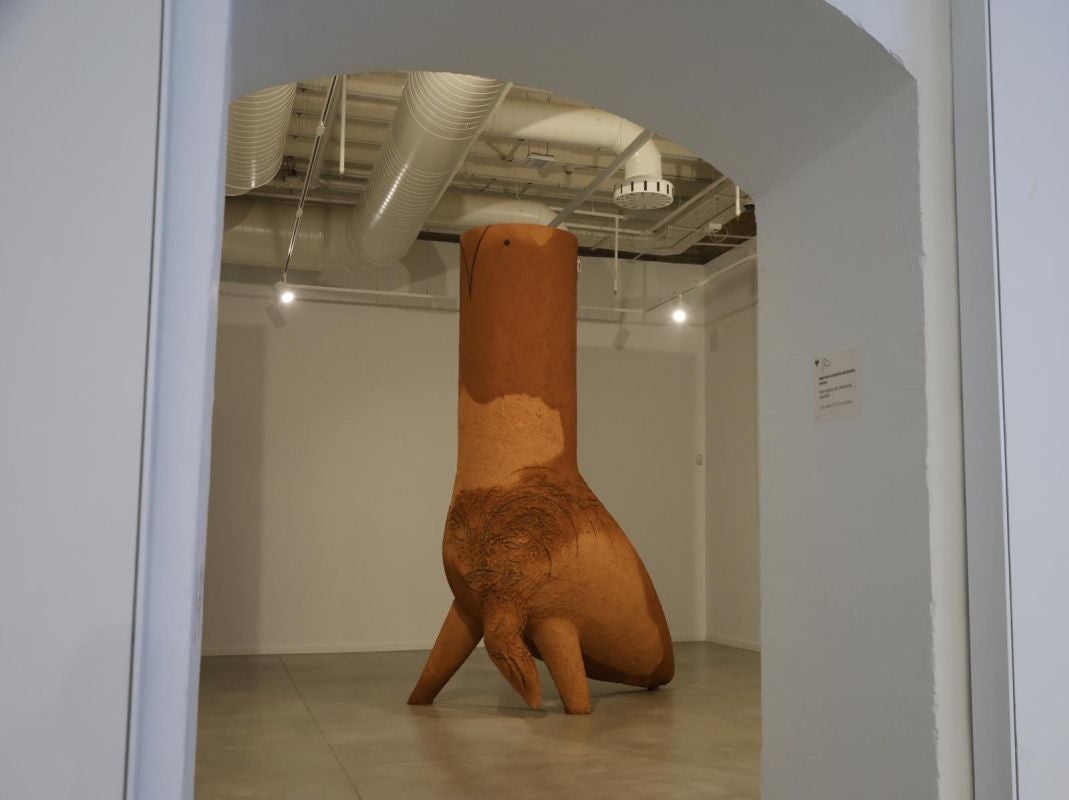 Tabakalera acoge las obras de Gabriel Chaile