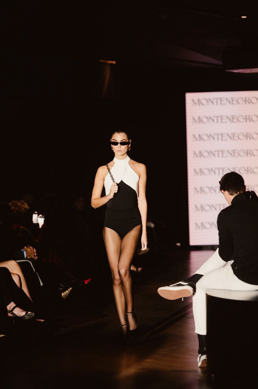 Desfile de Nicolás Montenegro en el Museo Balenciaga