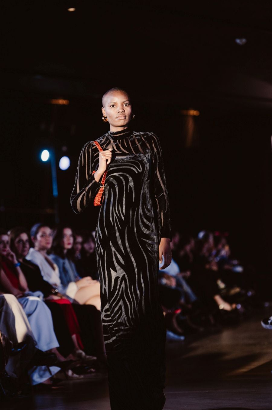 Desfile de Nicolás Montenegro en el Museo Balenciaga