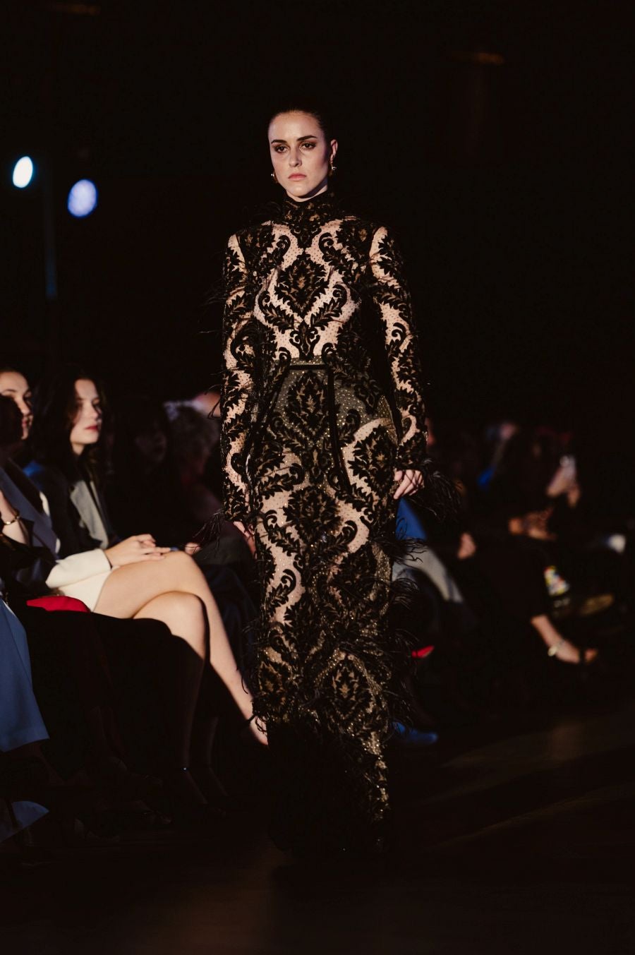 Desfile de Nicolás Montenegro en el Museo Balenciaga