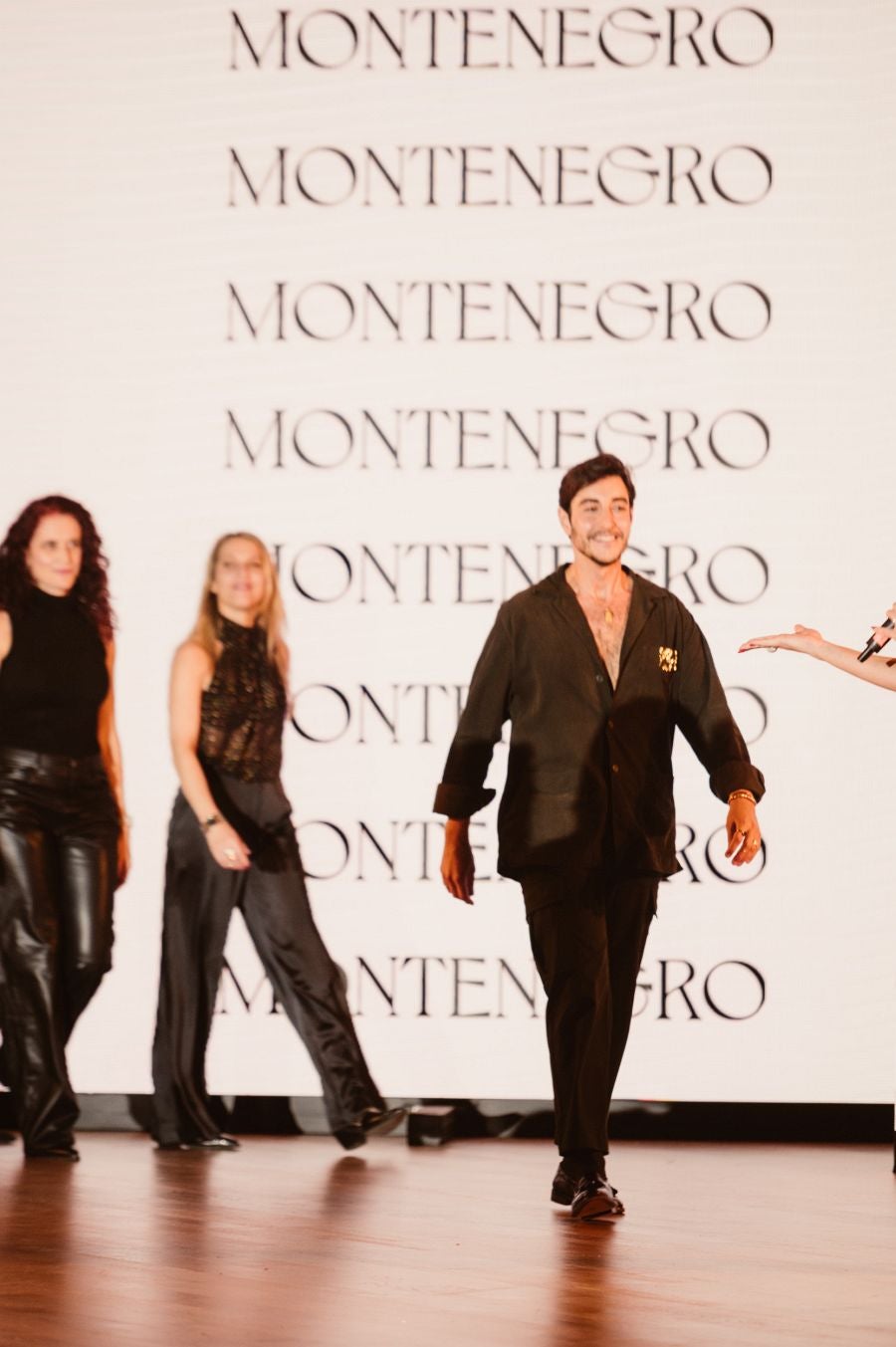Desfile de Nicolás Montenegro en el Museo Balenciaga