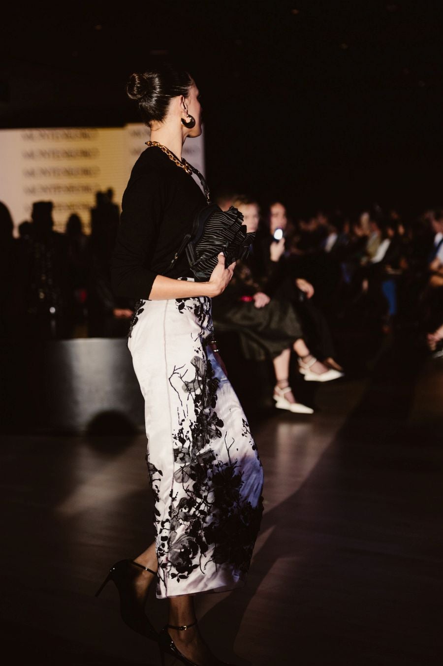 Desfile de Nicolás Montenegro en el Museo Balenciaga