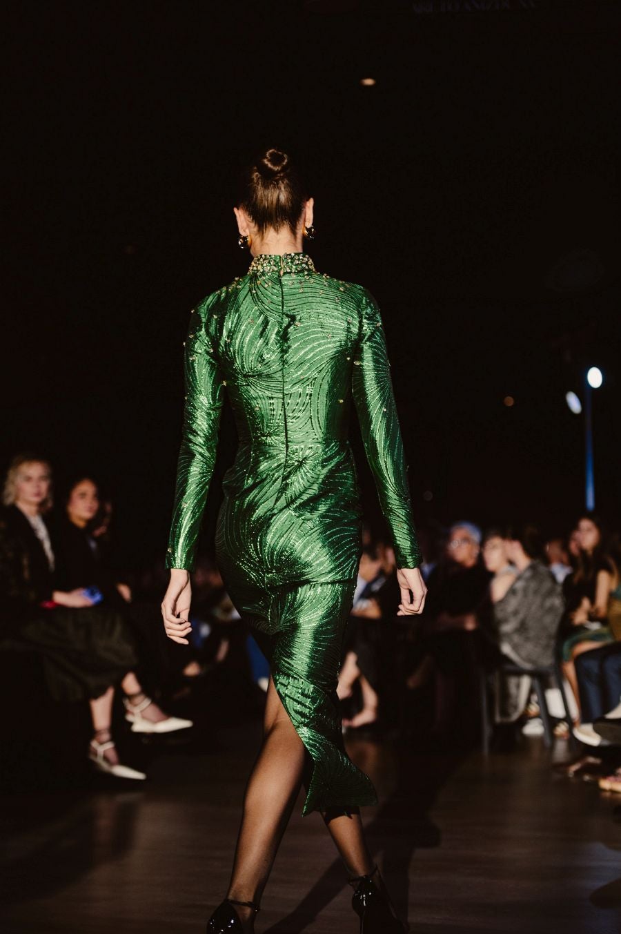 Desfile de Nicolás Montenegro en el Museo Balenciaga