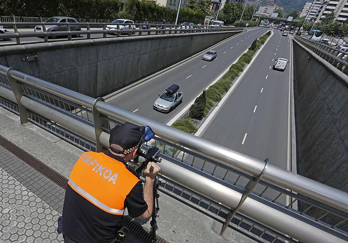 El radar móvil de San Sebastián se instala hoy viernes en cinco nuevas calles