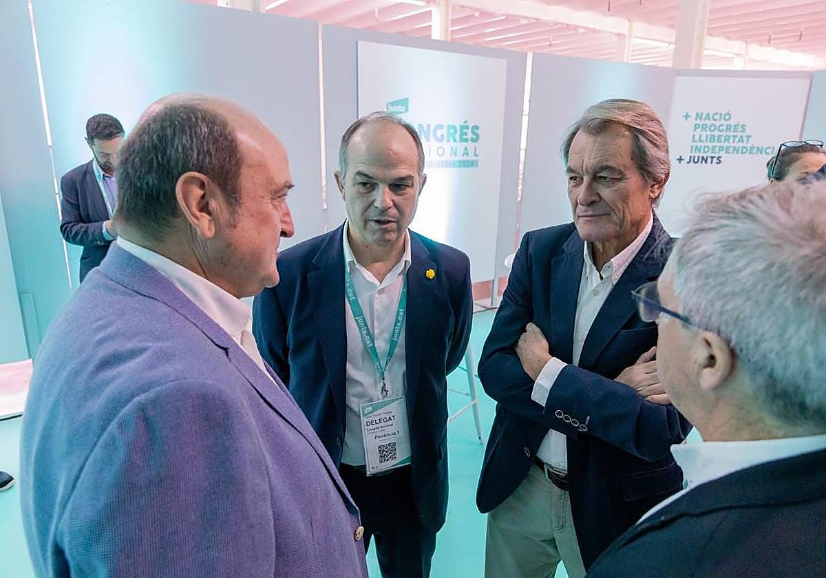 Ortuzar en el Congreso de Junts.