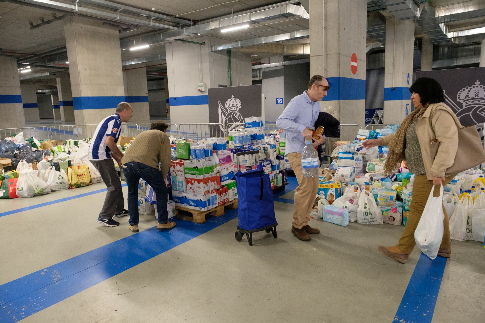 Solidaridad en el Reale Arena con los afectados por la DANA